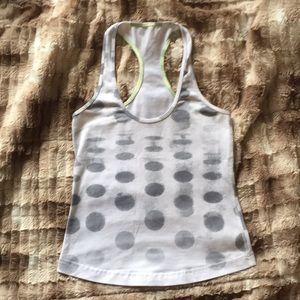 Lululemon size xs workout tank